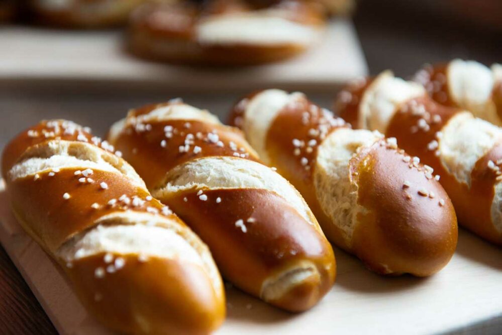 Pretzel buns