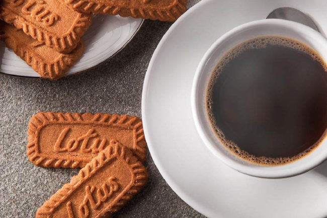 Lotus Bakeries biscoff cookies and coffee