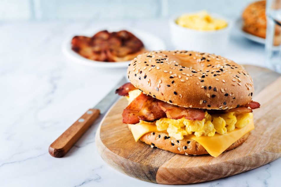 Breakfast sandwiches help drive restaurant traffic | Baking Business