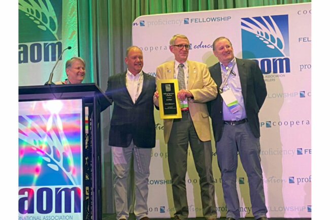 Jack Keltz receives the 2023 Milling Operative of the Year award