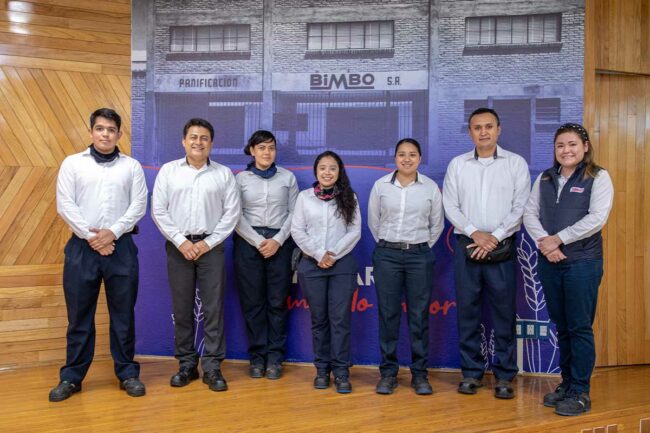 1023-GrupobimboTeam.jpg